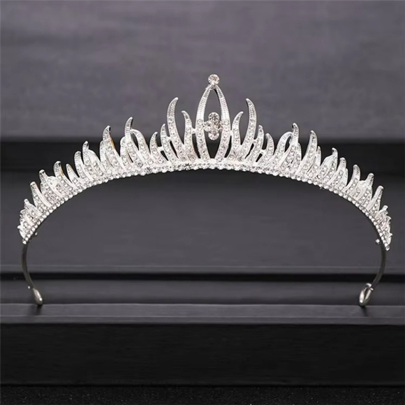 Unbranded Accessories - Silver Frost Elegance Crystal Bridal, Wedding & Pageant Tiara / Crown NWT